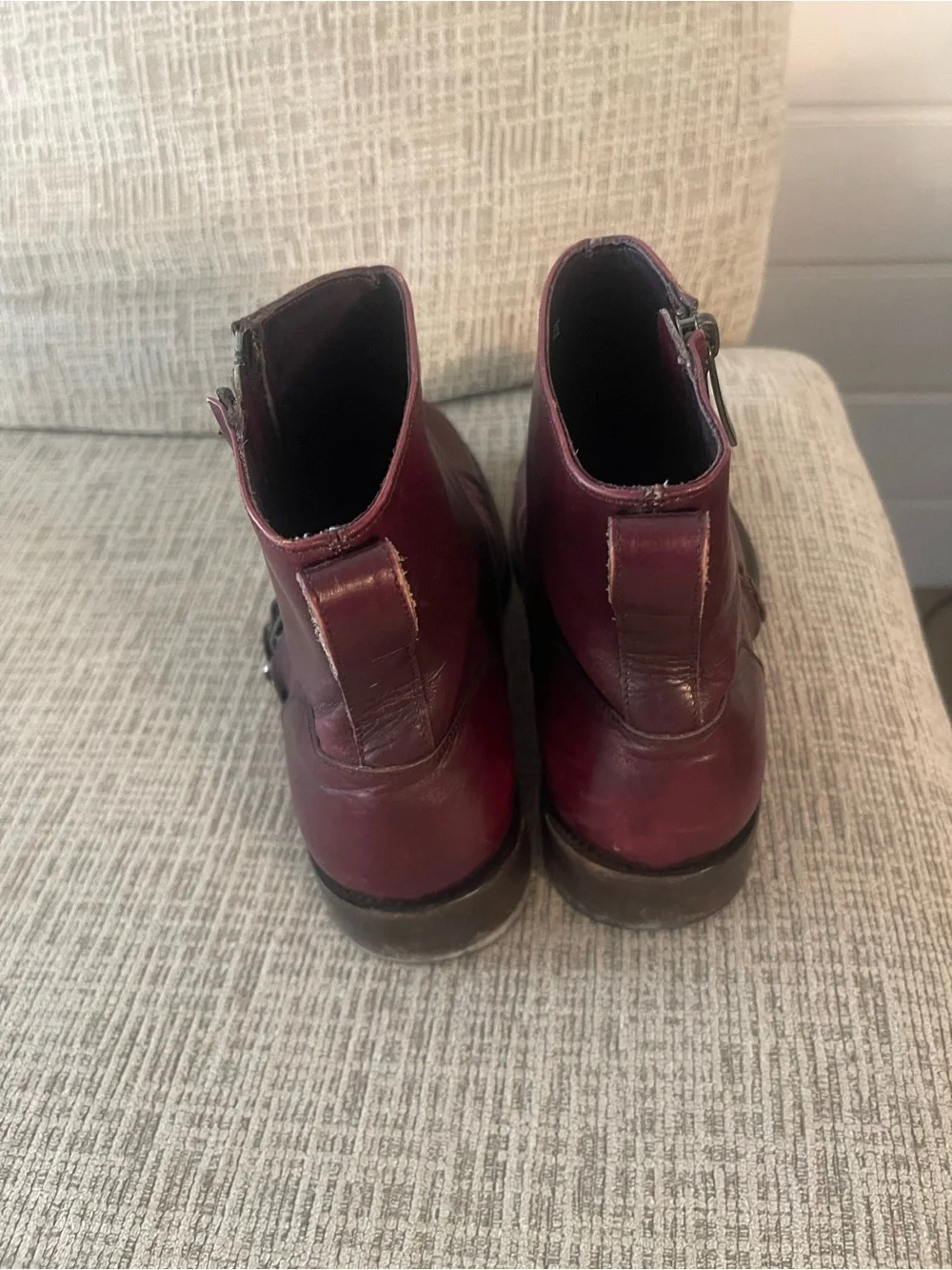 Salvatore Ferragamo Burgundy Leather Side Zip Cap Toe Ankle Boots Size 6EE